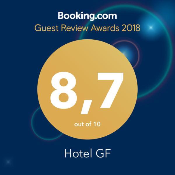 Hotel Gf チェザーノ・ボスコーネ エクステリア 写真